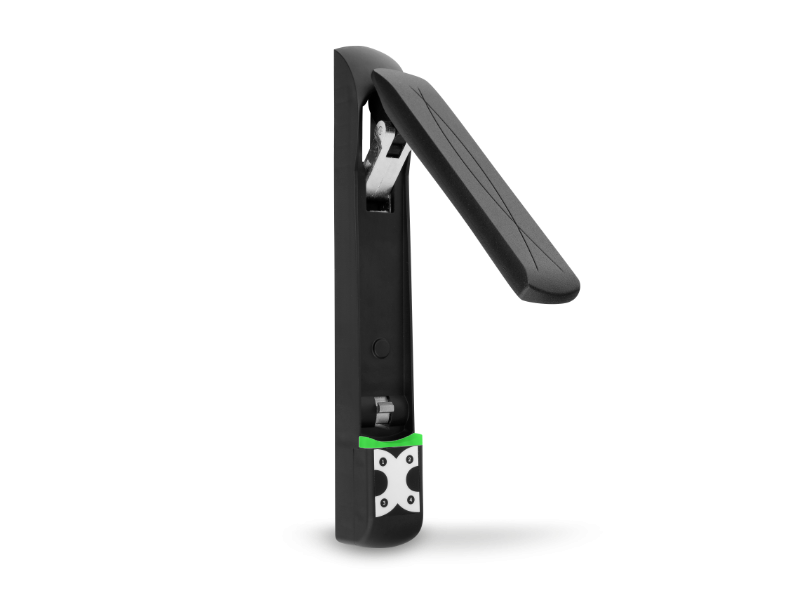 Kentix IP-Rackgriff DoorLock-RA4 zur Absicherung von Serverschränken